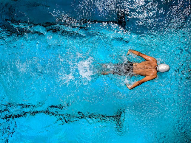 I benefici del nuoto: scopri tutti i vantaggi per la salute e il benessere
